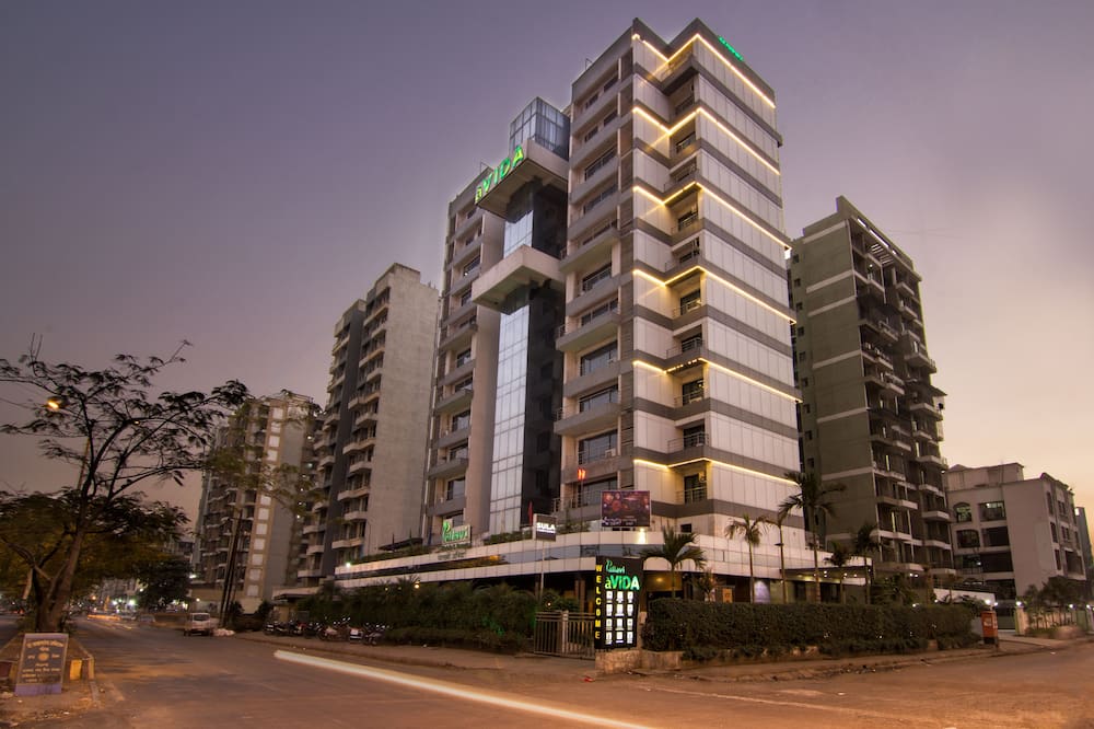 パラヴィ アヴィーダ 写真