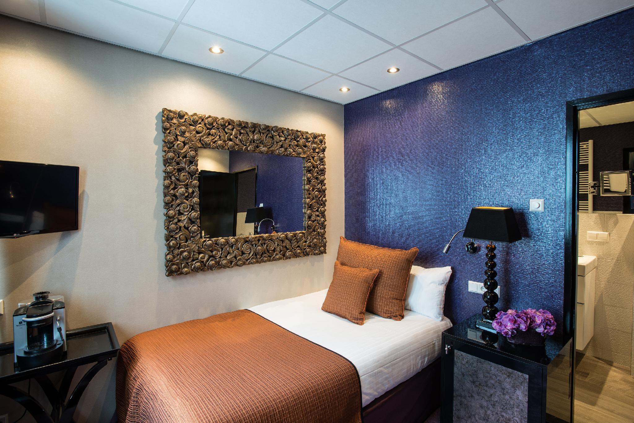 ホテル セバスティアンズ 写真