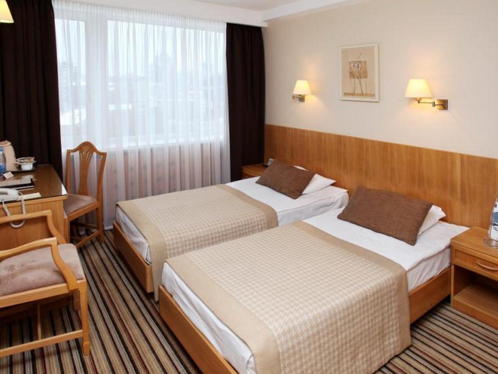 プレミア ホテル ルス 写真