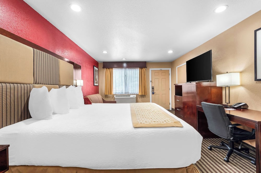 ベストウェスタン プラス ヨセミテ ウェイ ステーション モーテル 写真