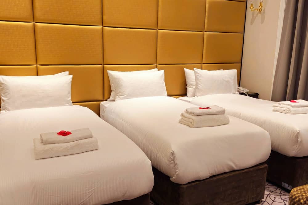 ハイド パーク インターナショナル 写真