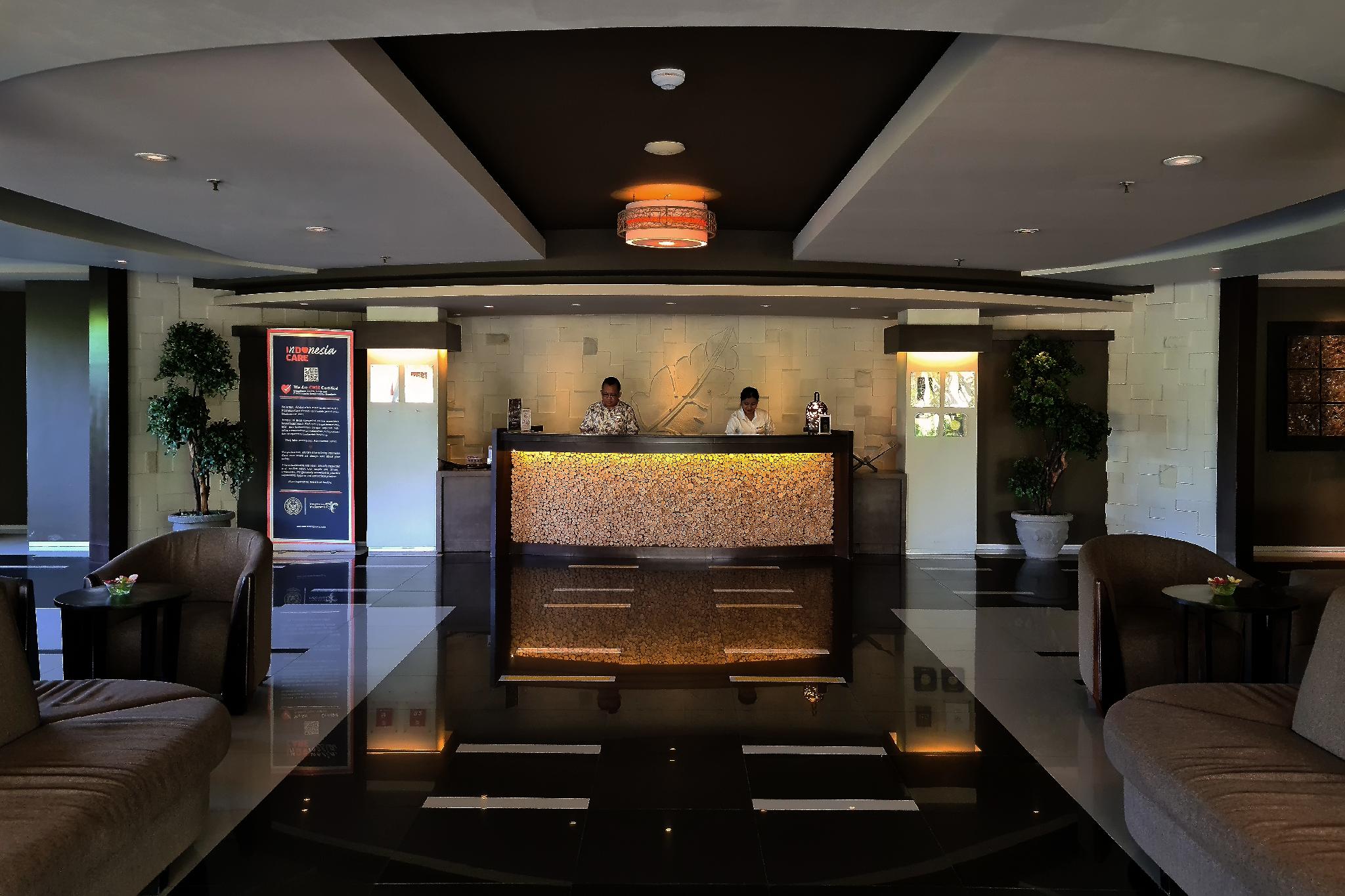 ザ カナ クタ ホテル 写真