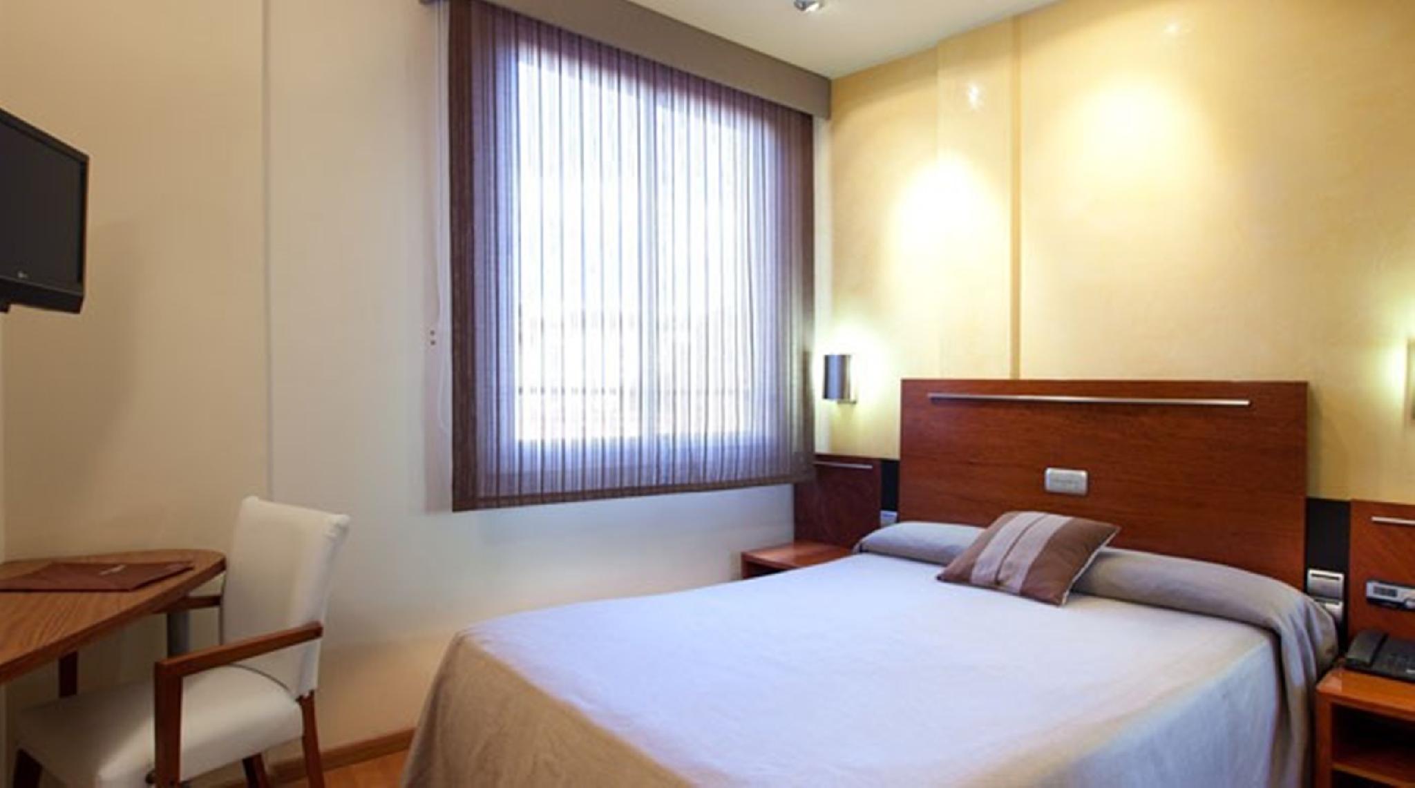 ホテル ガルビ ミレニ 写真