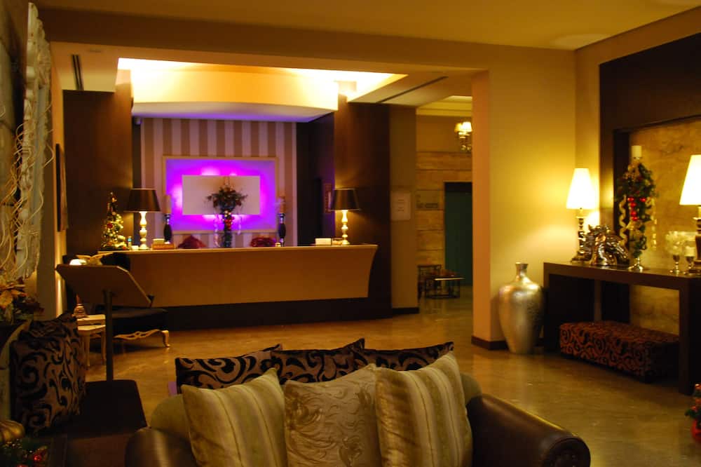 ホテル ドーロ シティ 写真