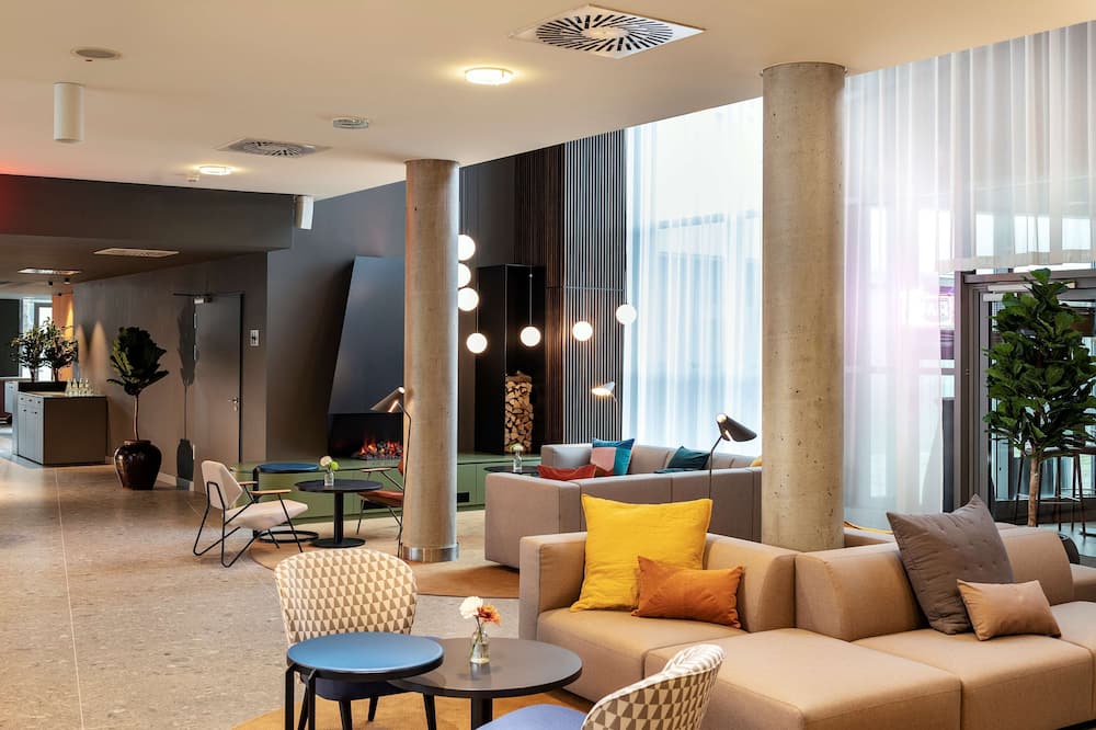 NH ケルン アルトシュタット 写真