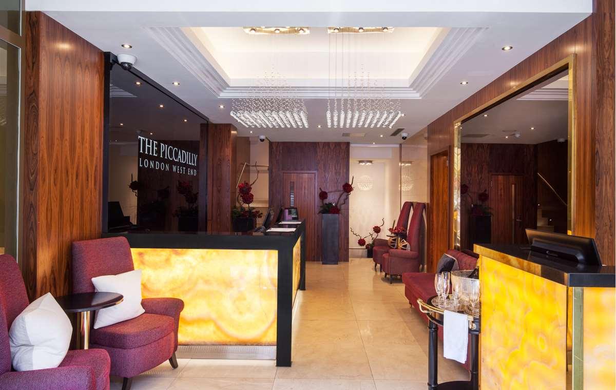 ザ ピカデリー ロンドン ウエストエンド 写真