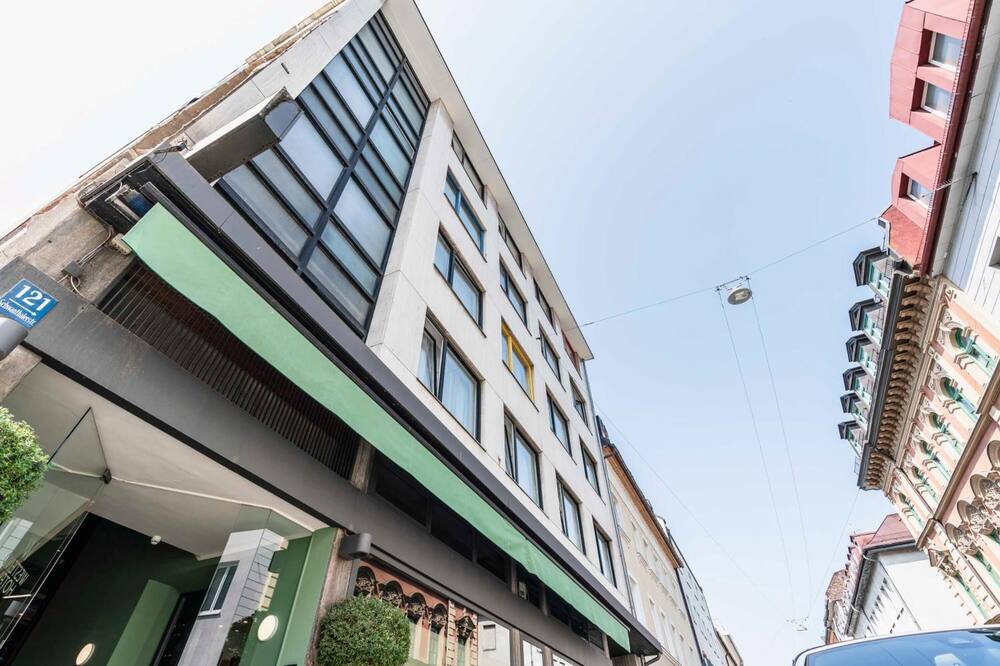 ヴェストエンド ホテル 写真