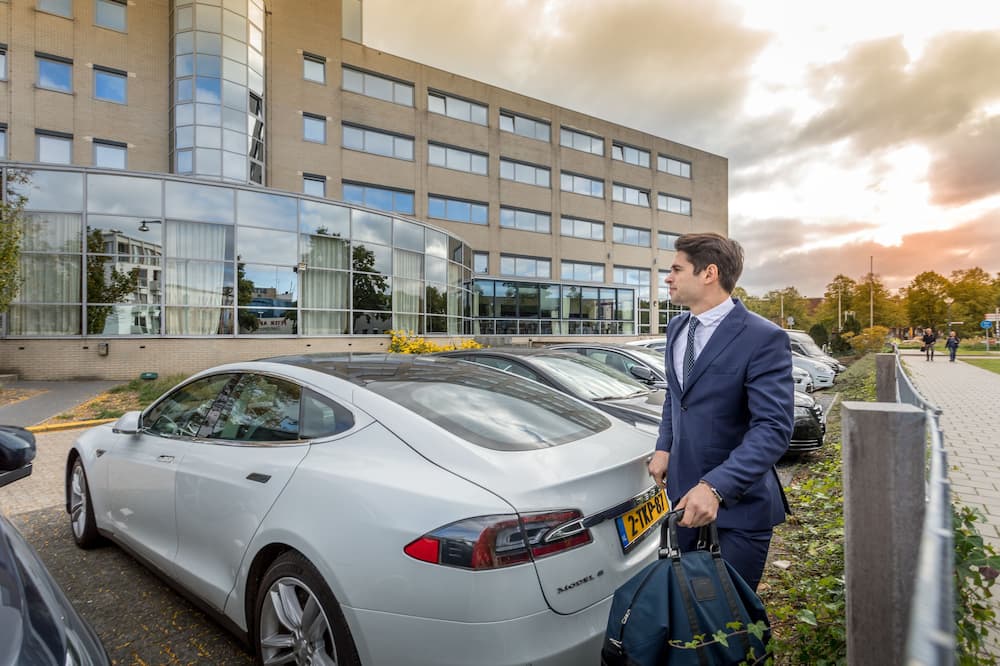 アーバン ロッジ 写真