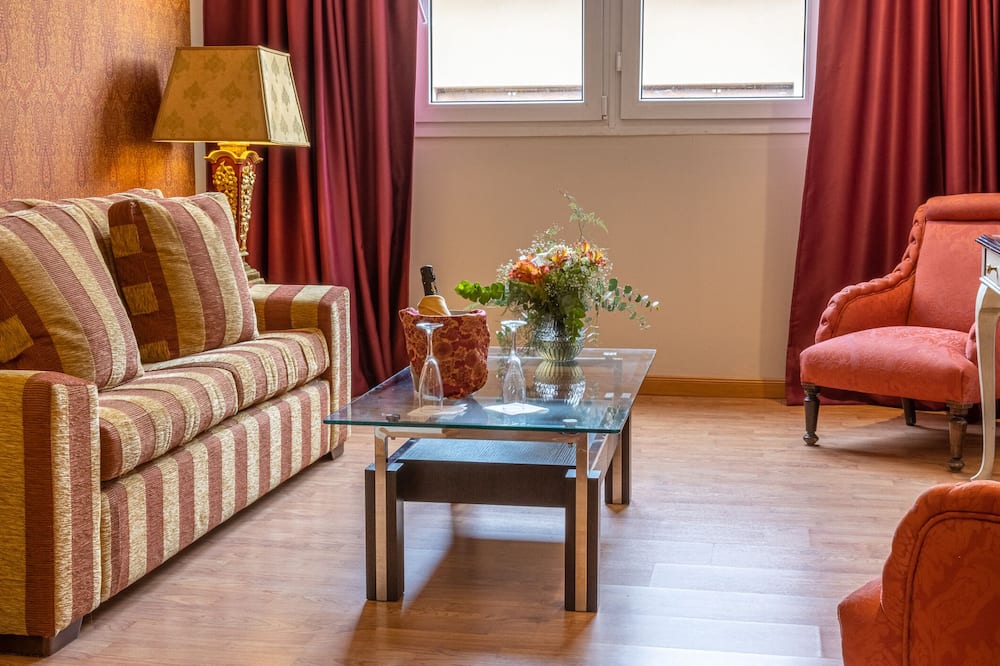 レイナ クリスティーナ ホテル 写真