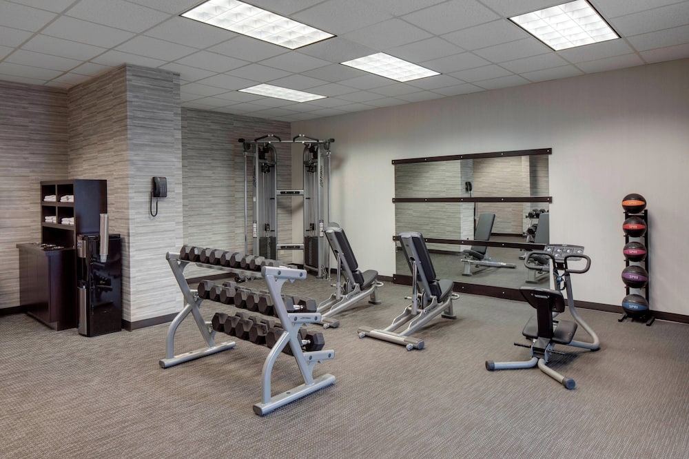 Courtyard by Marriott Boston Logan Airport 写真
