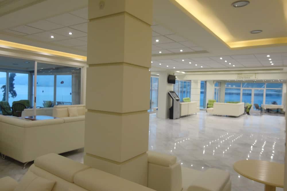 New Aegli Resort Hotel 写真