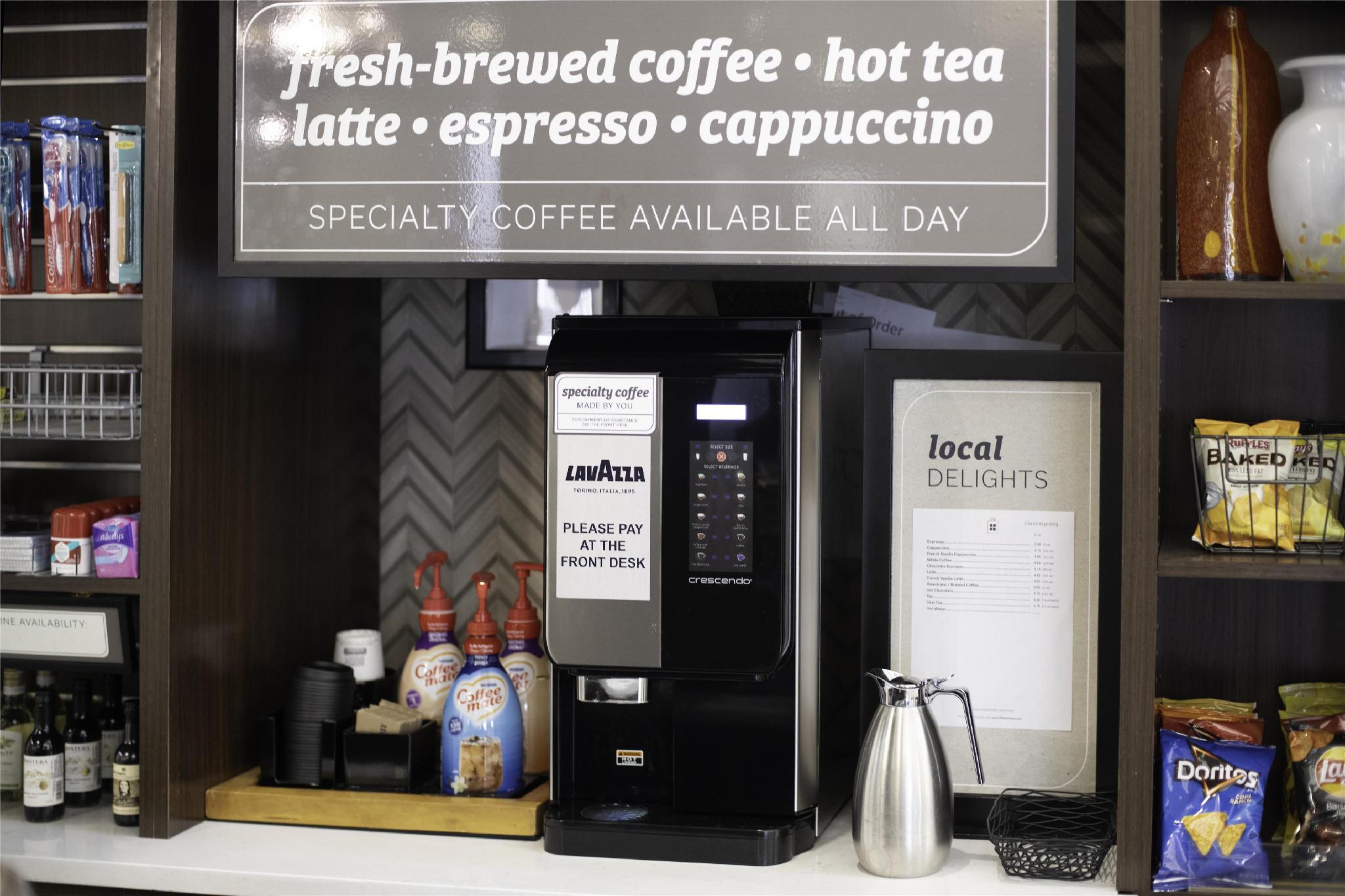 ヒルトン ガーデン イン フェイエットビル フォート ブラッグ 写真