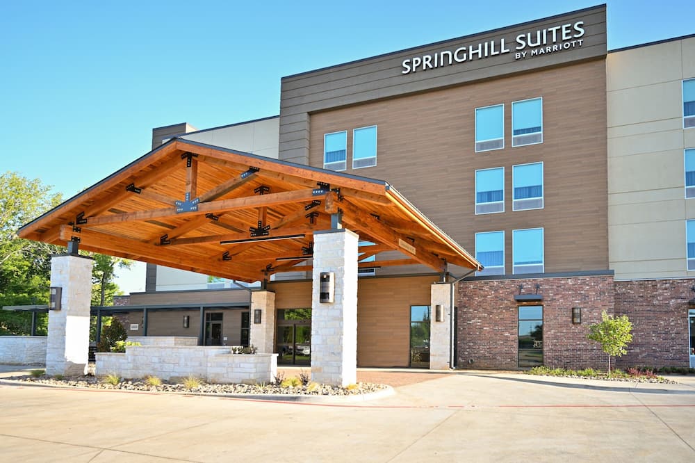 SpringHill Suites by Marriott Lindale Tyler 写真
