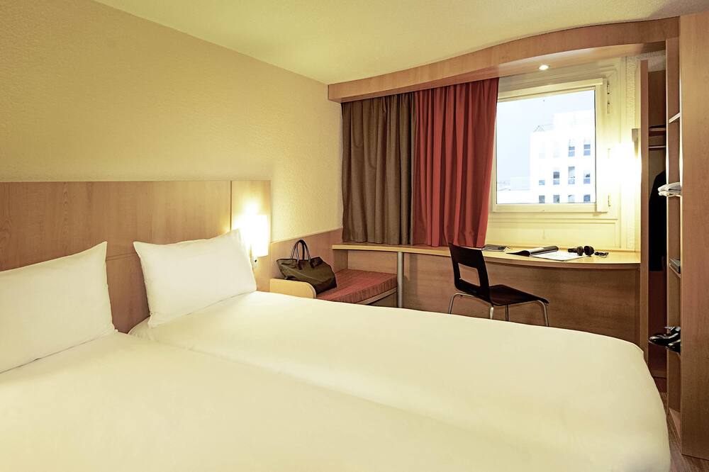 ibis Rambouillet 写真