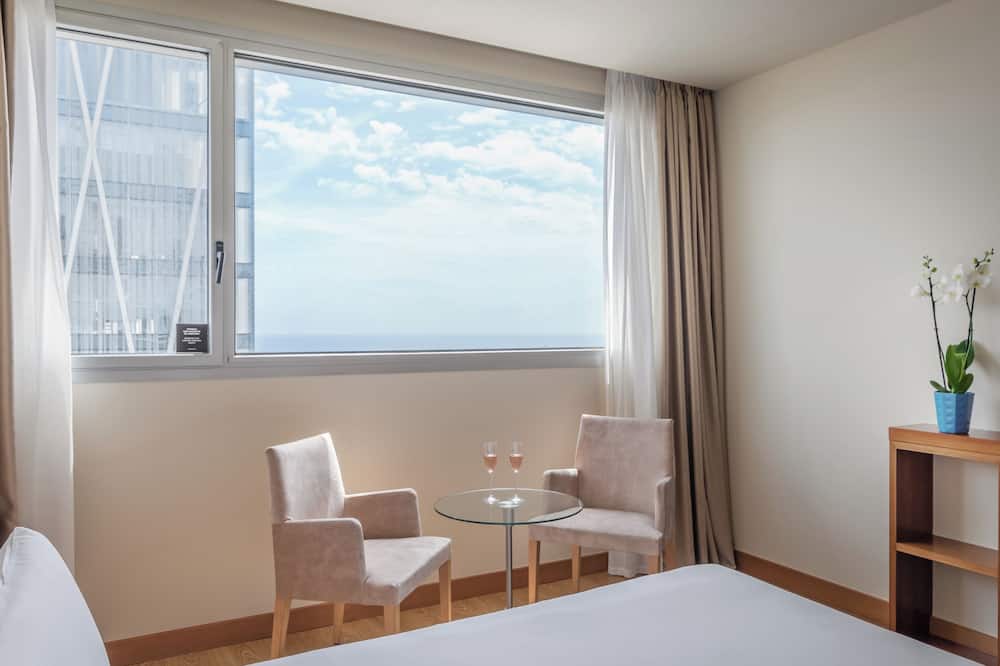 ホテル SB ディアゴナル ゼロ 4 スープ 写真