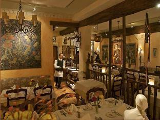 コーネル ホテル ド フランス 写真