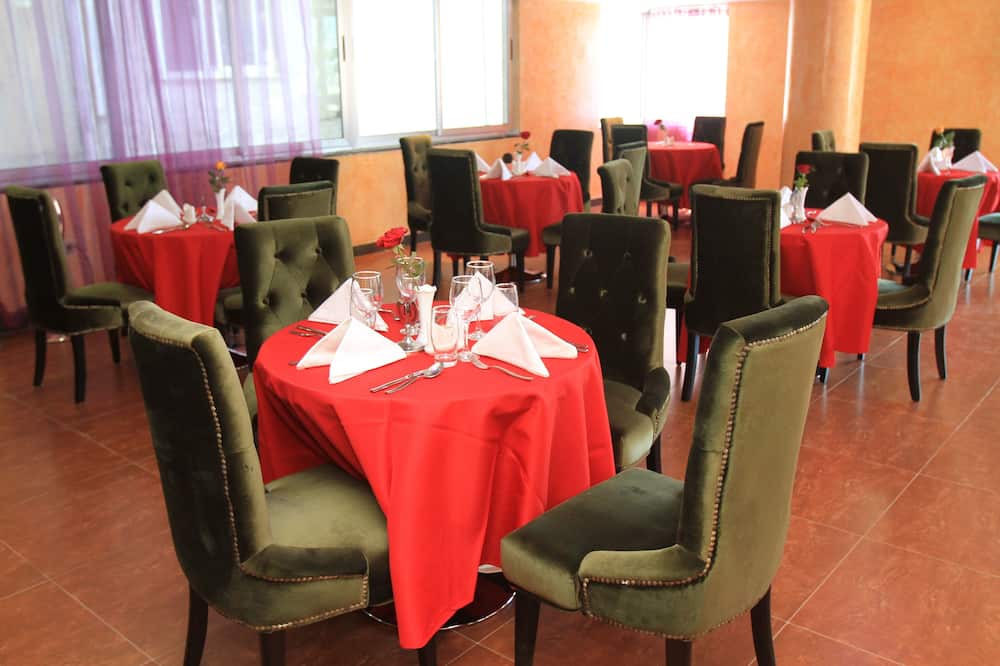 アフロディーテ インターナショナル ホテル 写真