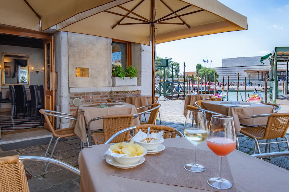 アンティケ フィグーレ ホテル 写真