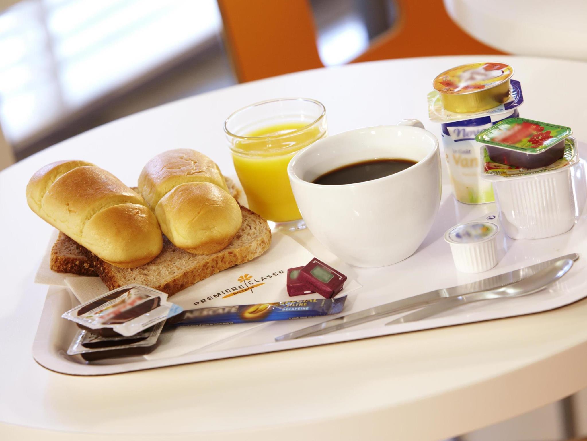 プルミエール クラッセ ディジョン シュッドゥ - マルサネ 写真