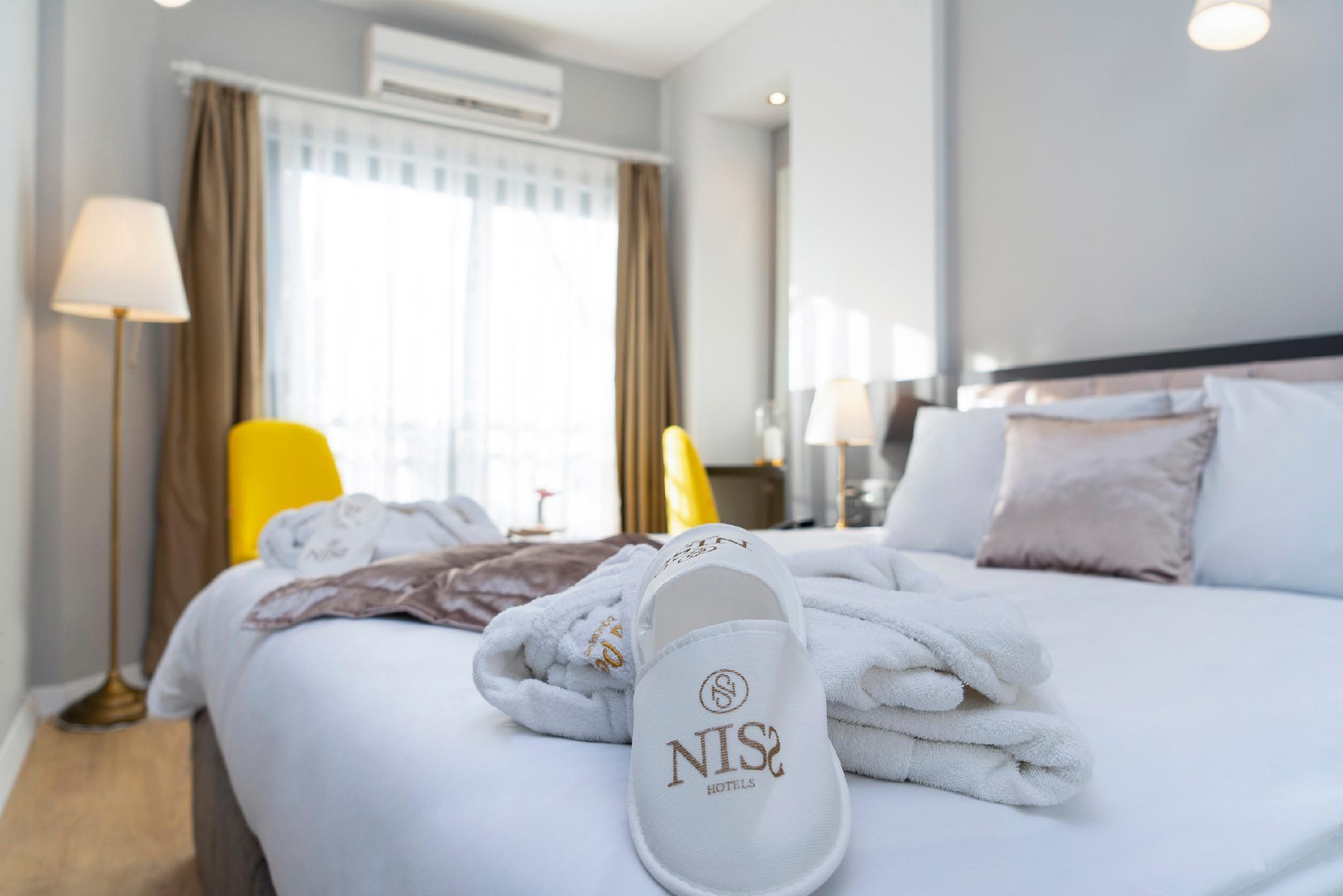 ニス ララ ホテル 写真