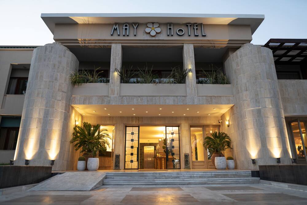 May Beach Hotel 写真