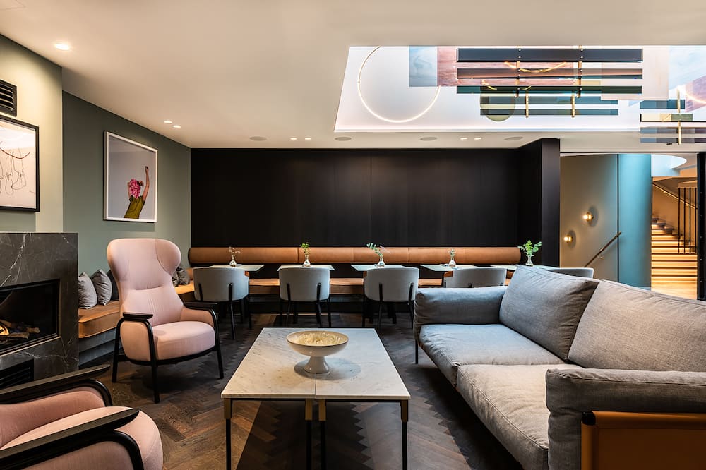 Maximilian Hotel 写真