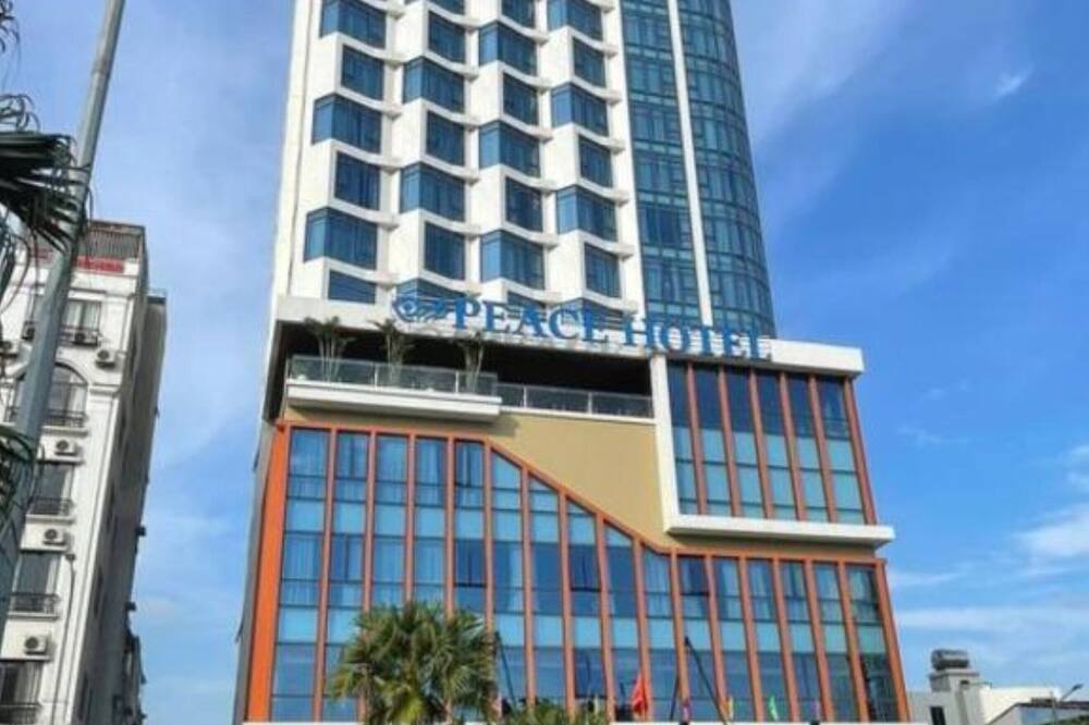 ピース ホテル ハ ロン 写真