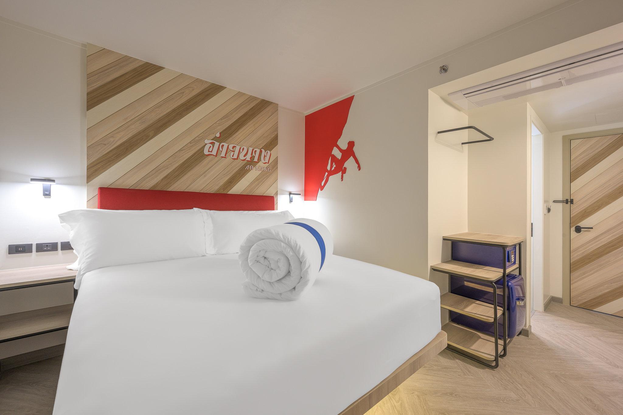 コージ クラビ アオナン ビーチ 写真