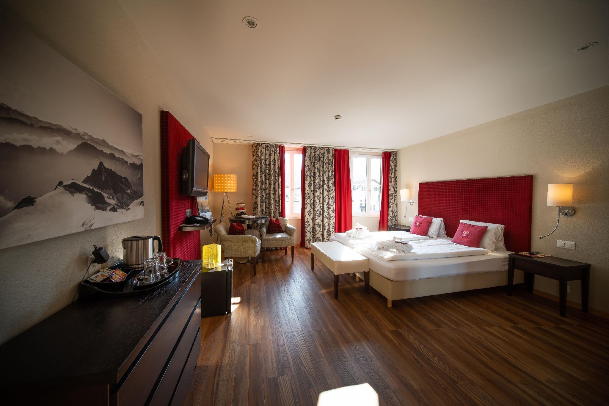 ホテル クレブス インターラーケン 写真