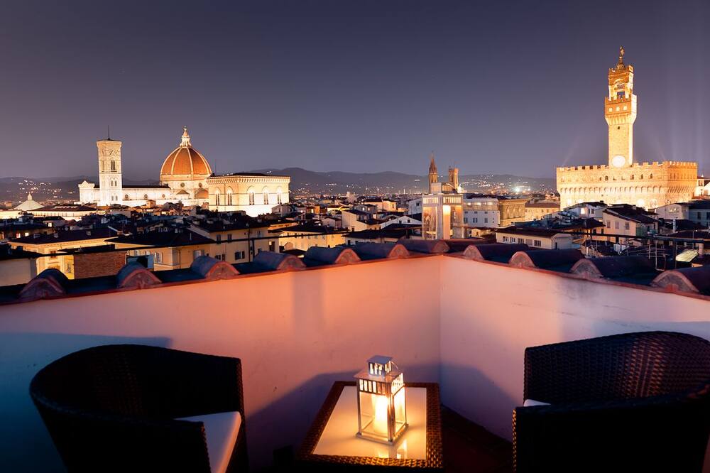 ホテル トッレ グエルファ パラッゾ アッチャイウオリ 写真