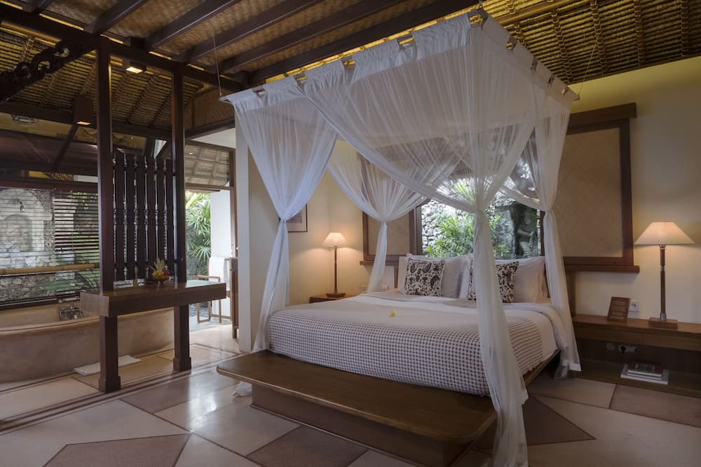 タンジュン サリ ホテル 写真