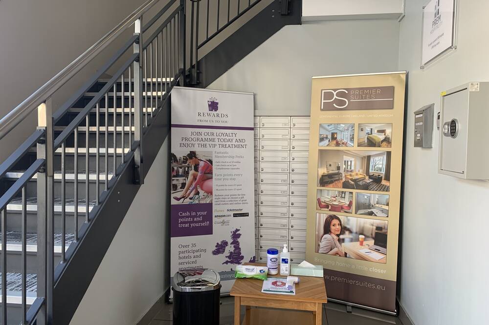 プレミア スイーツ バーミンガム 写真