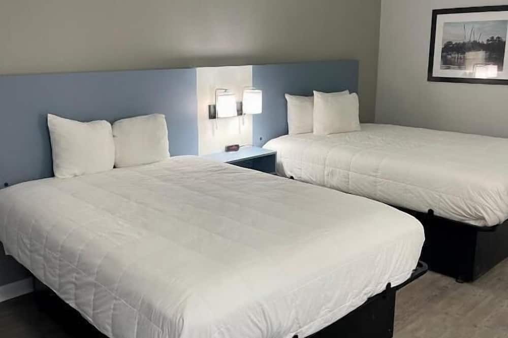 クオリティ イン & スイーツ ジョージタウン 写真