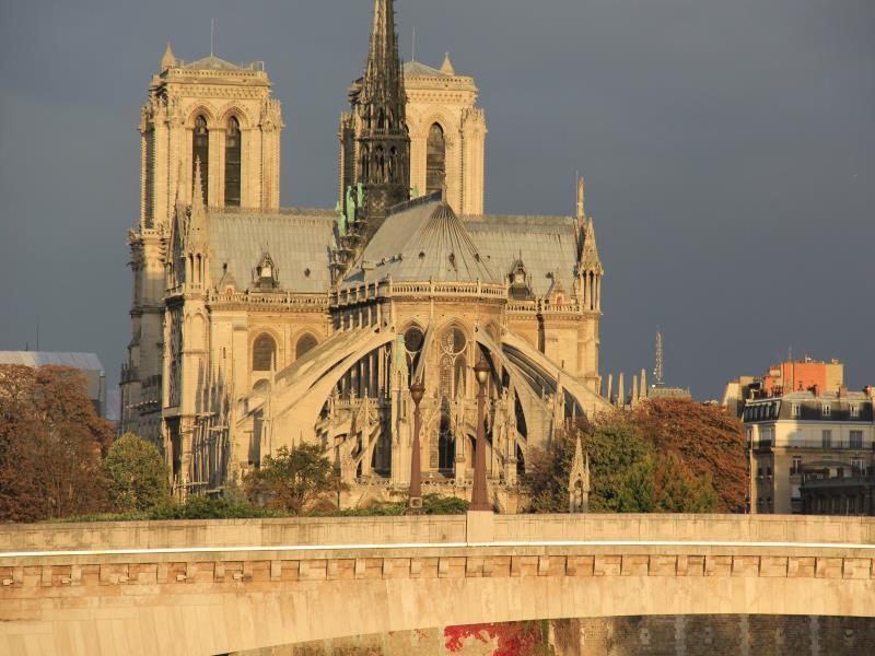 ホテル ル ジャルダン ド クリュニー 写真