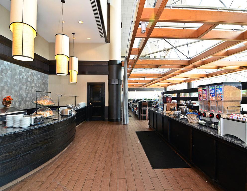 アダムス マーク バッファロー グランド ホテル 写真