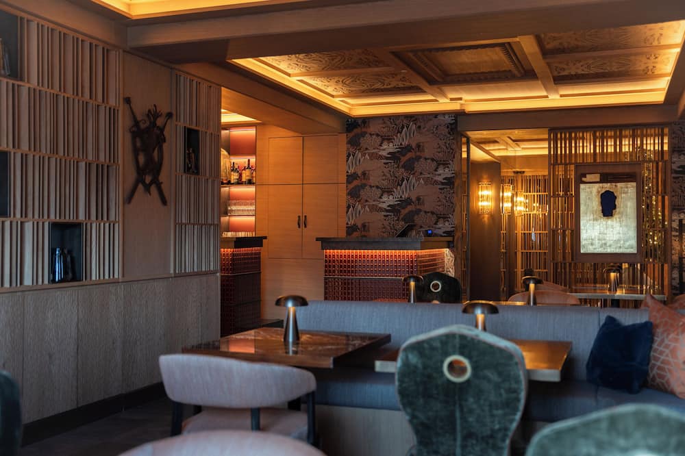 Eight Cortina 写真