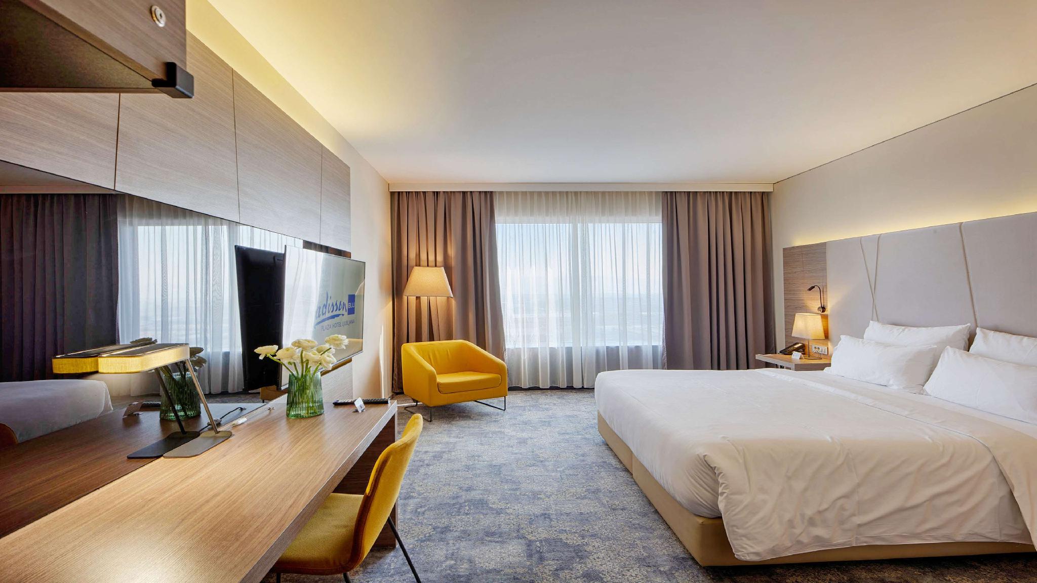 ラディソン ブル プラザ ホテル 写真