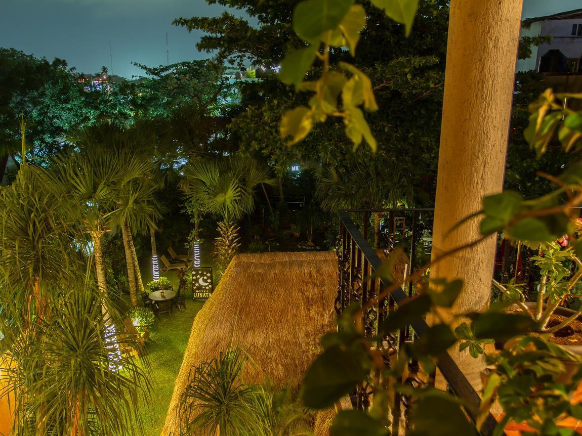 ホテル ルナタ 5th アベニュー 写真