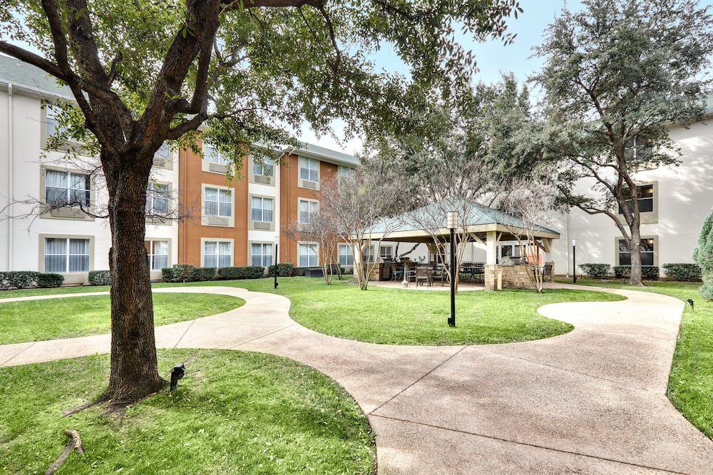 キャンドルウッド スイーツ マーケット センター by IHG 写真