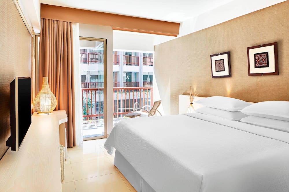 フォー ポインツ バイ シェラトン バリ クタ 写真