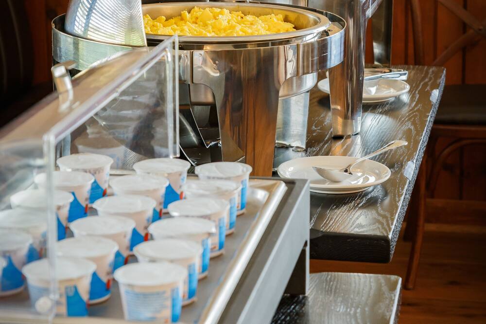 フラグシップ イン アンド スイーツ 写真