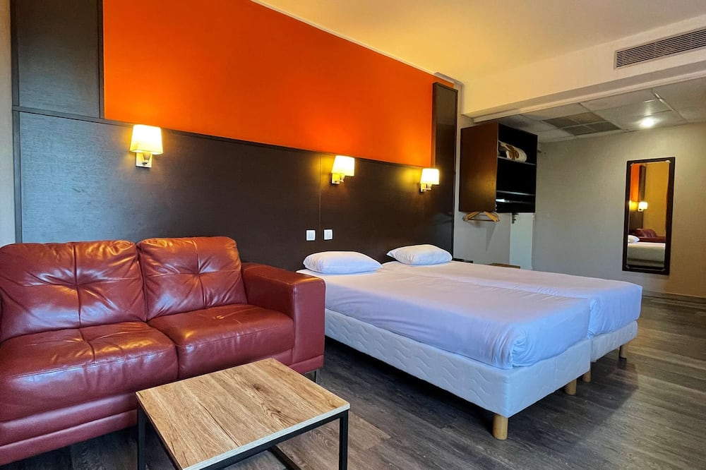 キリヤード ディレクト ディジョン ノール - ゼニス - トワゾン ドール 写真