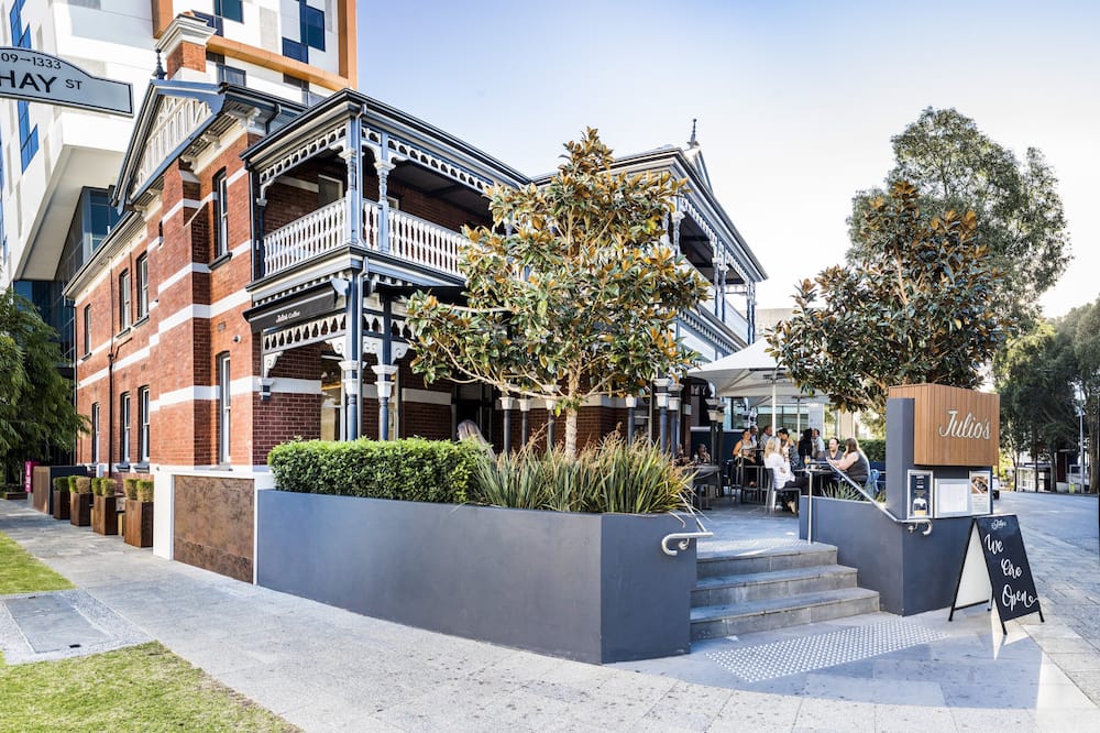 ホリデイ イン ウエスト パース バイ IHG 写真