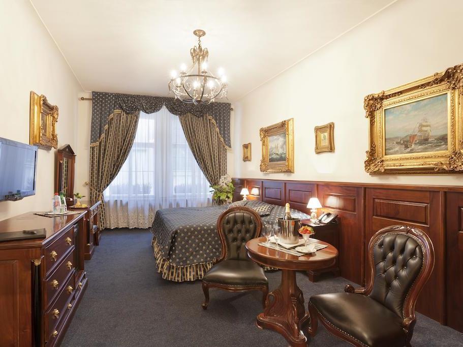 U ズラティホ ストロム ホテル 写真