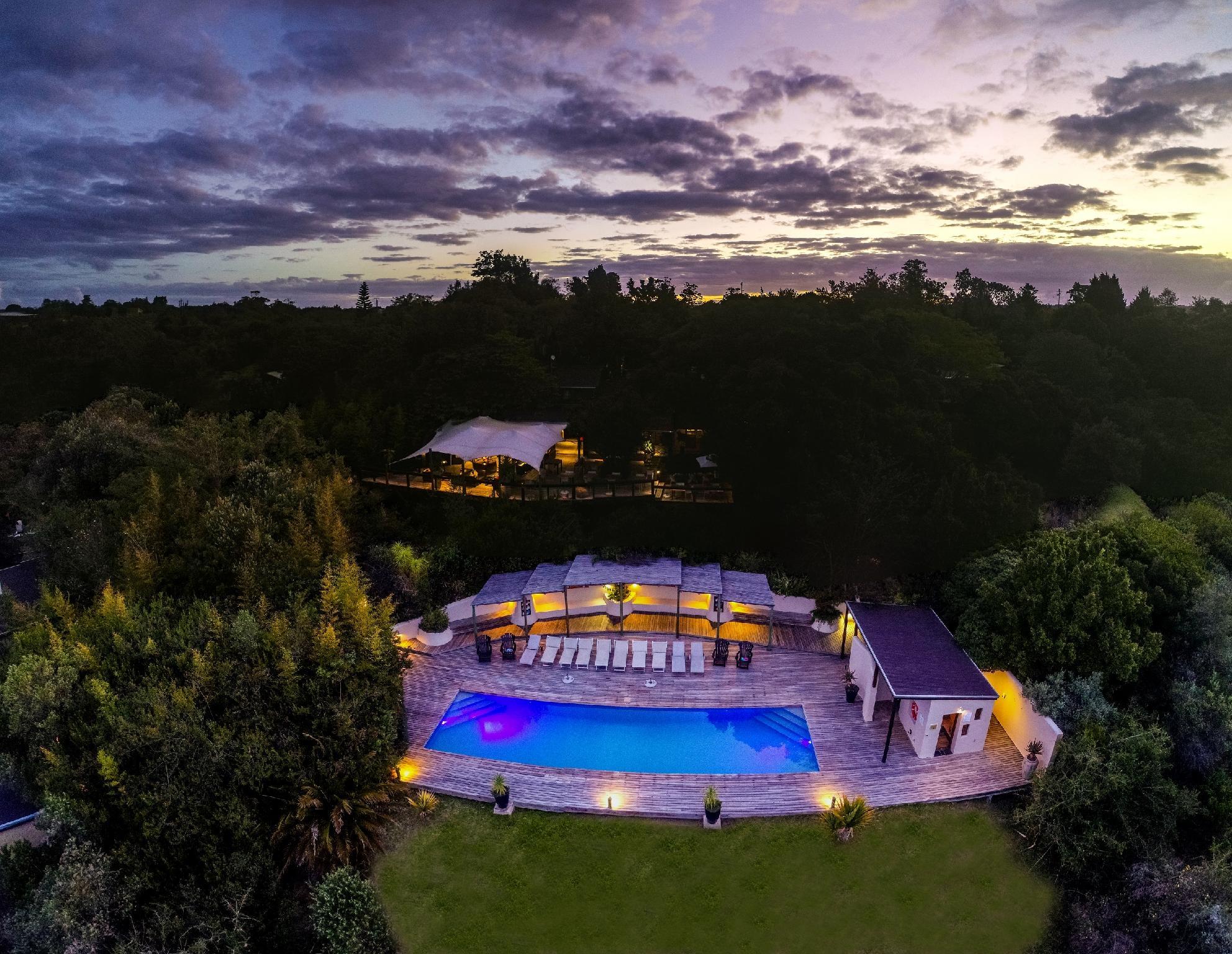 ホッグ ホロウ カントリーロッジ 写真