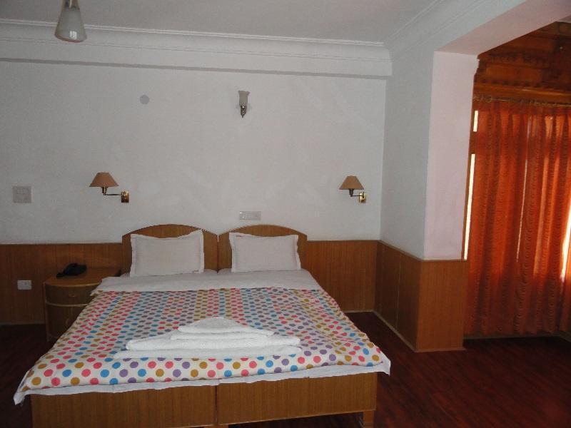 ホテル ムンシ コンティネンタル 写真