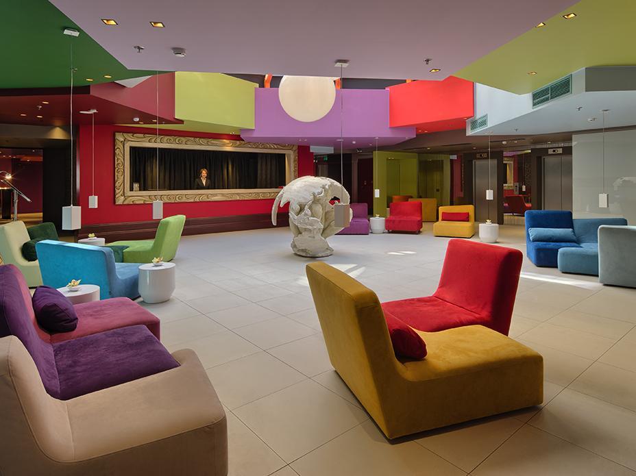 ドミナ セント ピーターズバーグ 写真