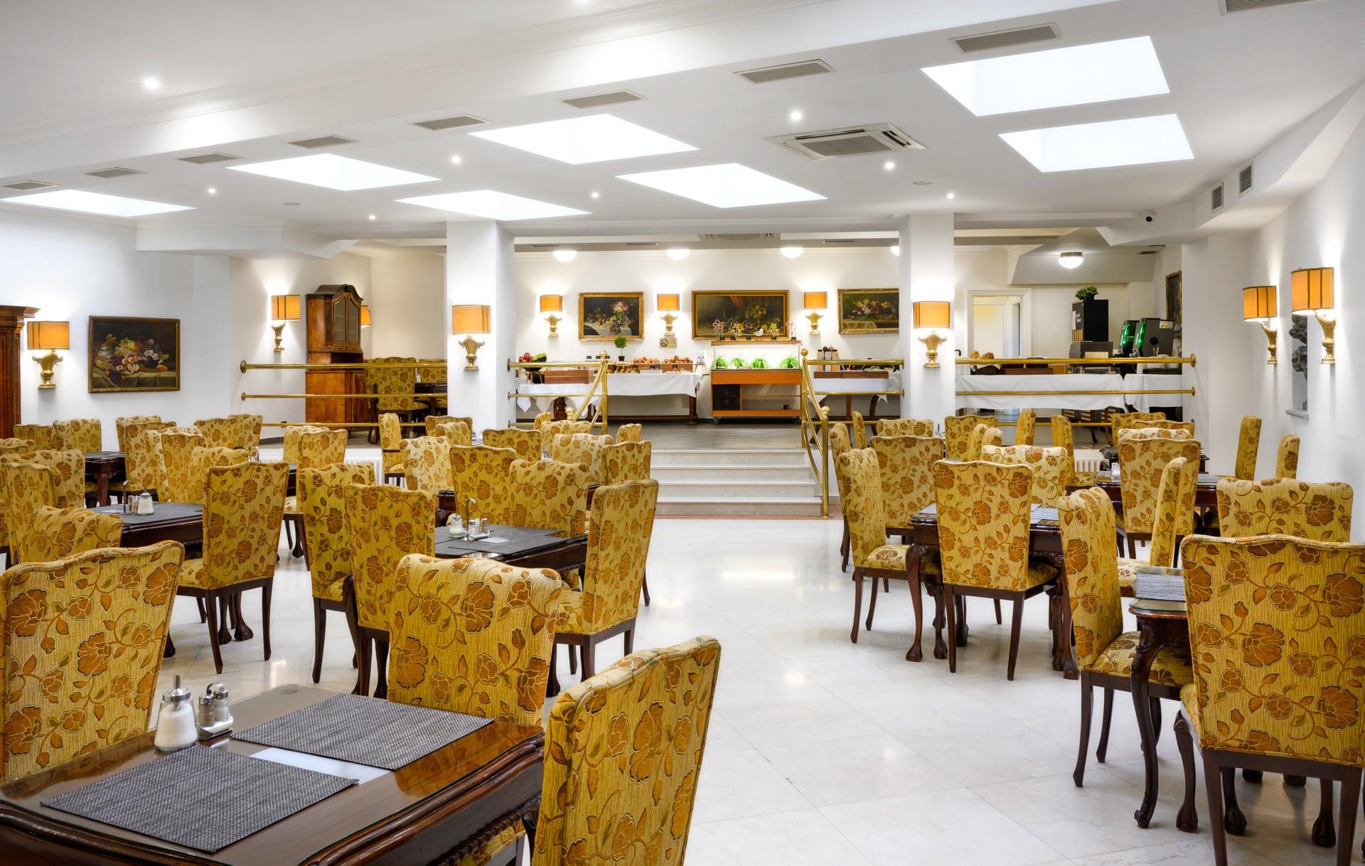 ホテル レオン ドーロ 写真