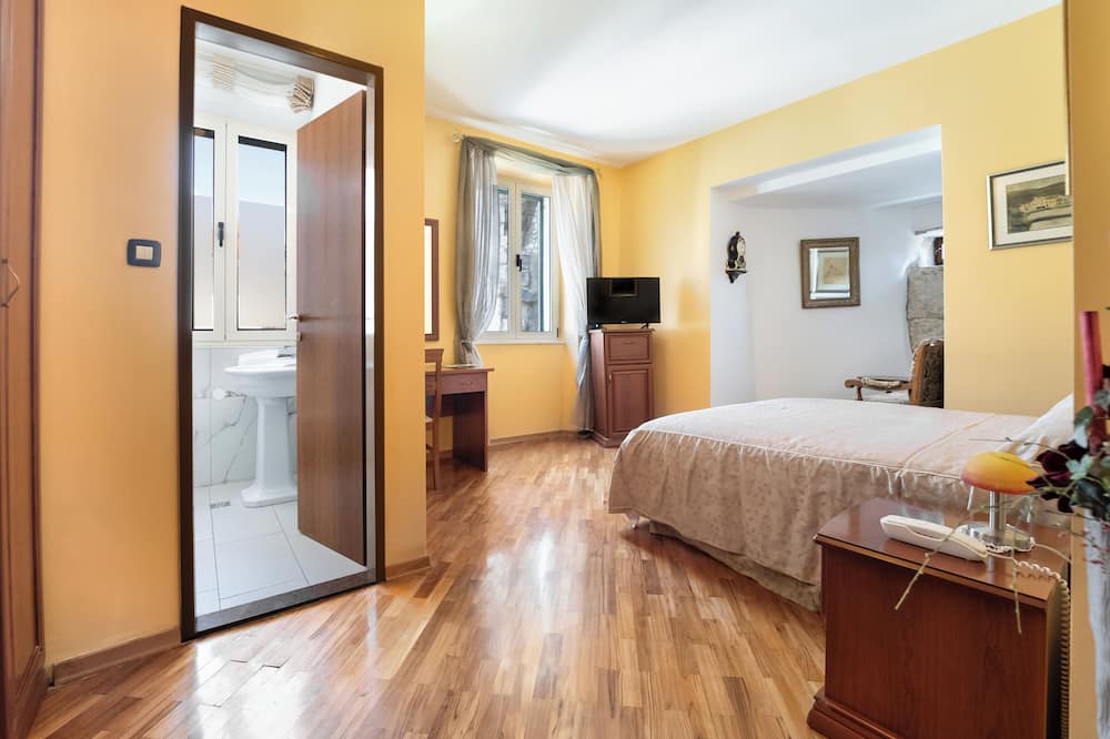 ホテル ペリスティル 写真