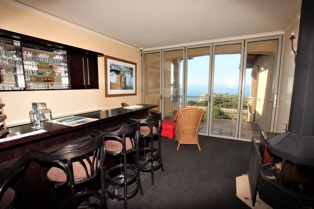 On the Cliff Guest House 写真